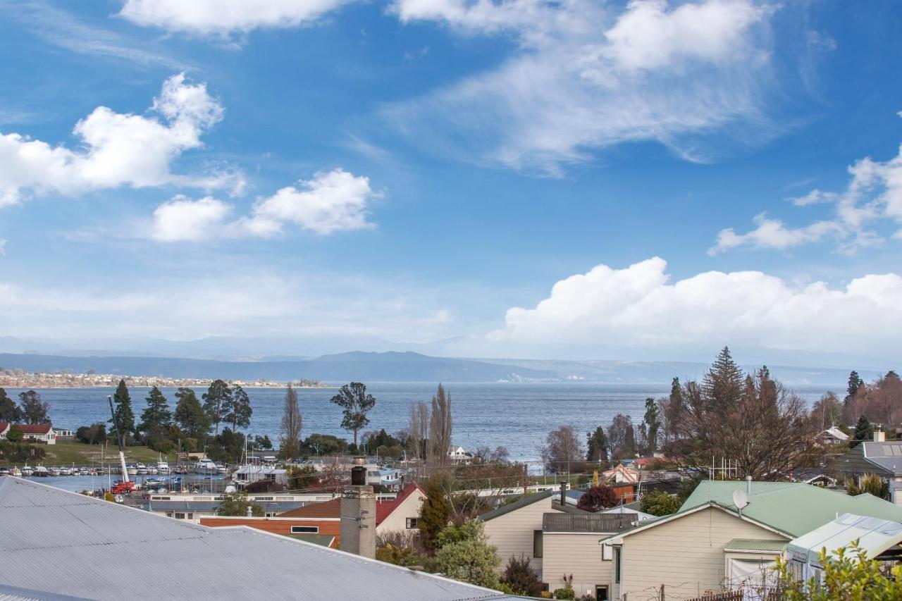 Kaihua Lookout - Taupo Holiday Home Eksteriør bilde