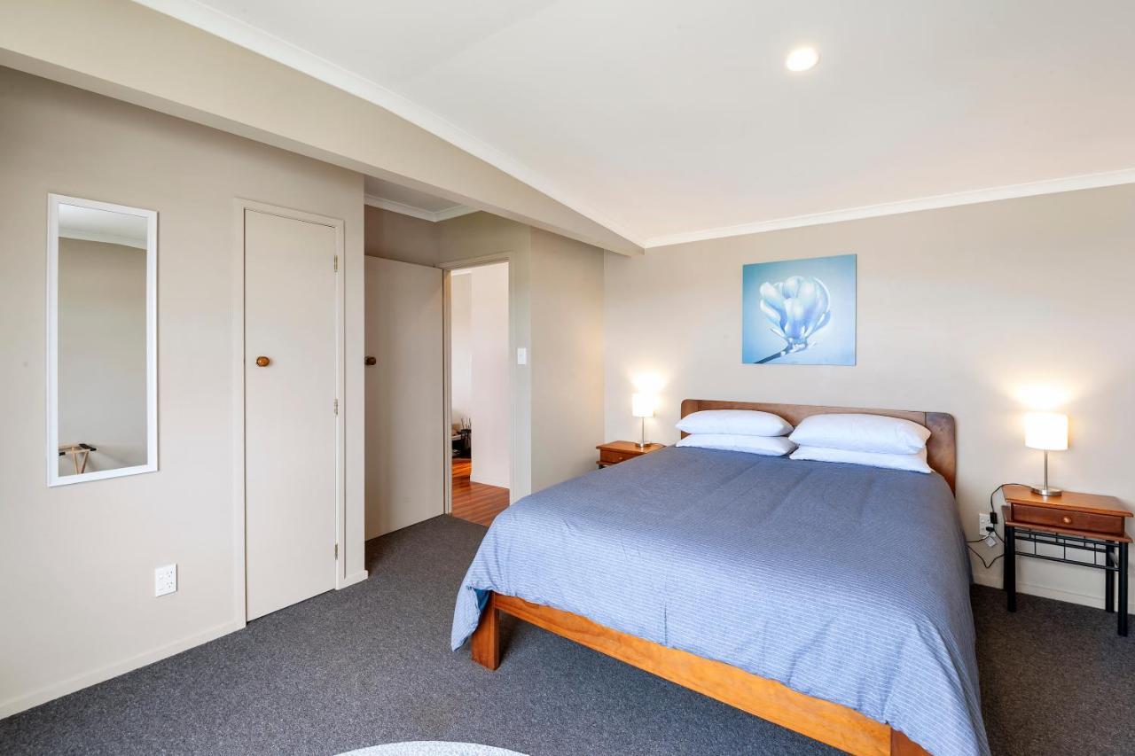 Kaihua Lookout - Taupo Holiday Home Eksteriør bilde